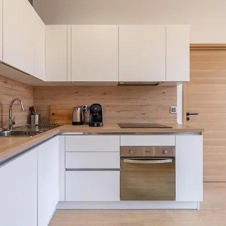 Superbe Avec Balcon Proche Monaco Apartamento
